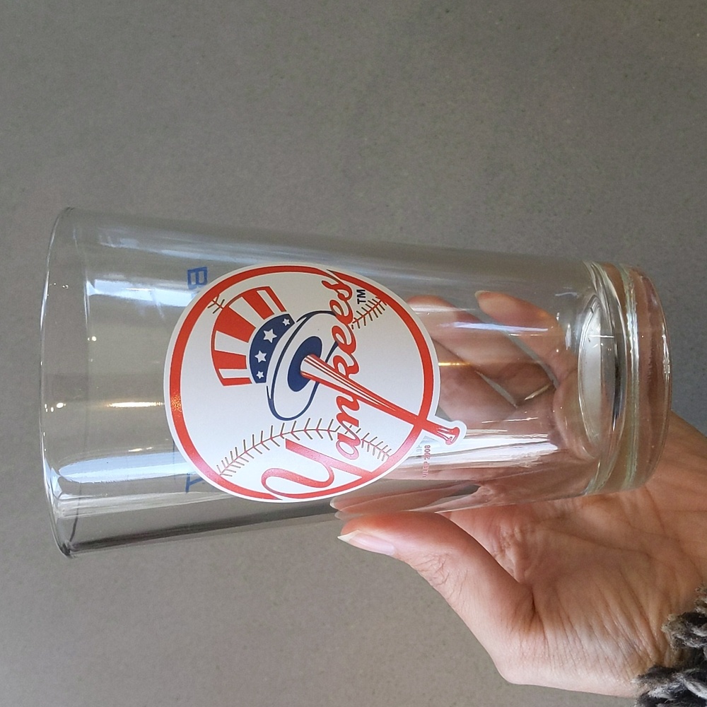 NYY NY Yankees MLBP 2008 Bud Light beer drinking glass